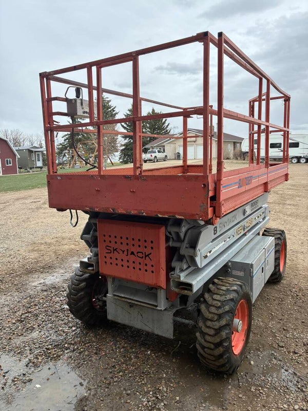 1999 skyjack 7027 RT 4x4