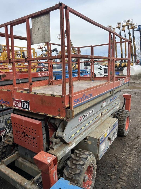 2006 skyjack 7127 RT