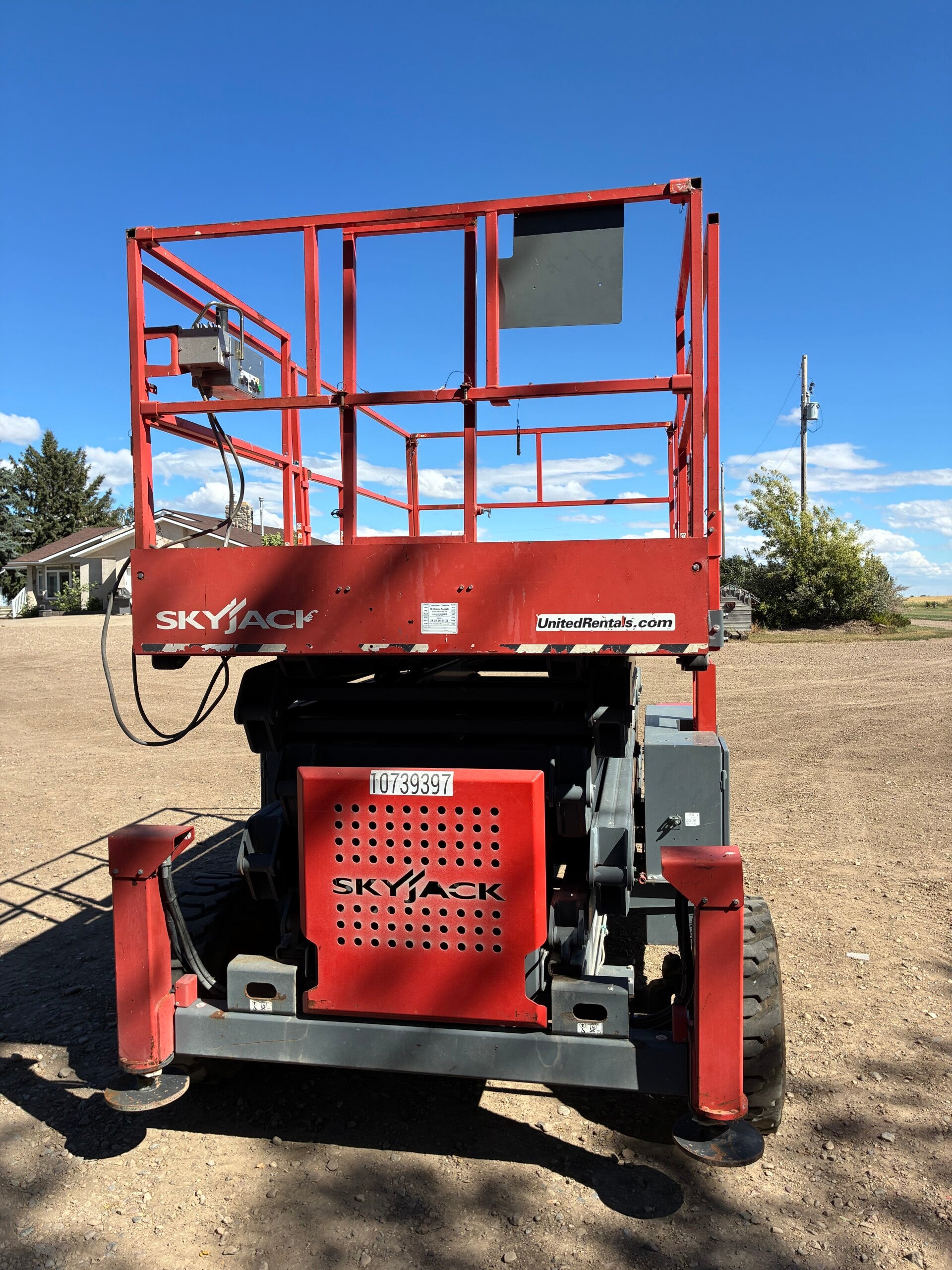 2018 skyjack 8841 RT 4x4 scissor lift