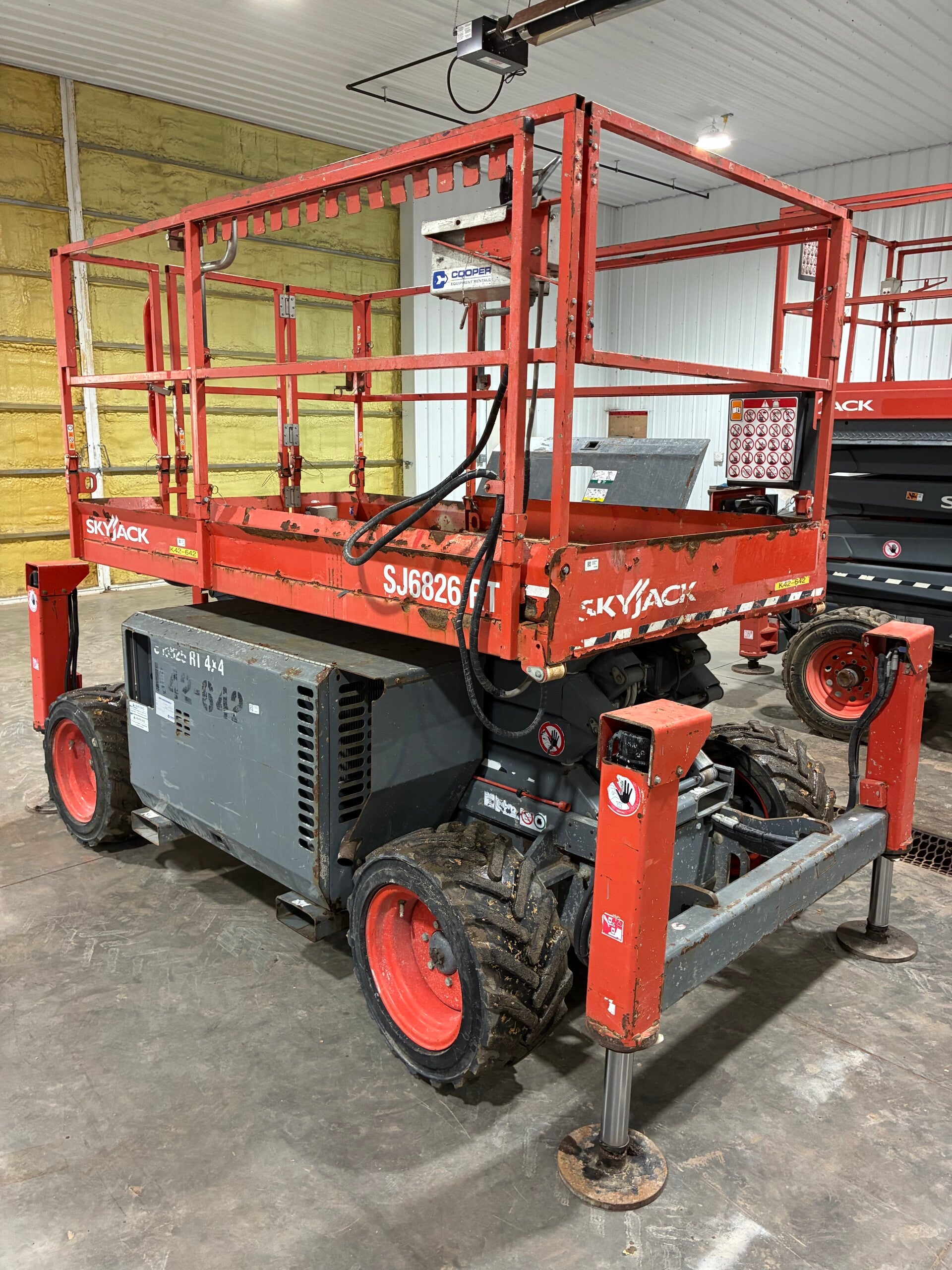 2018 skyjack 6826 RT scissor lift