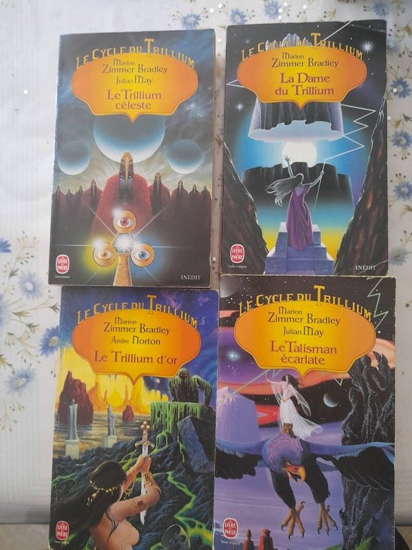 Le cycle du trillium - série de 4 livres de Marion Zimmer Bradley - Julian May -Livre de poche