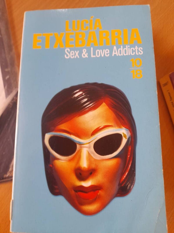 Sex & Love Addicts - Lucia Etxebarria -10 18 -2012  Espagnol