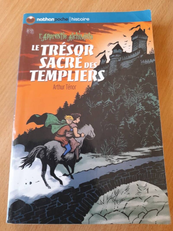 Le trésor sacré des templiers - Arhur Ténor - Nathan poche 2009 à partir 10 ans