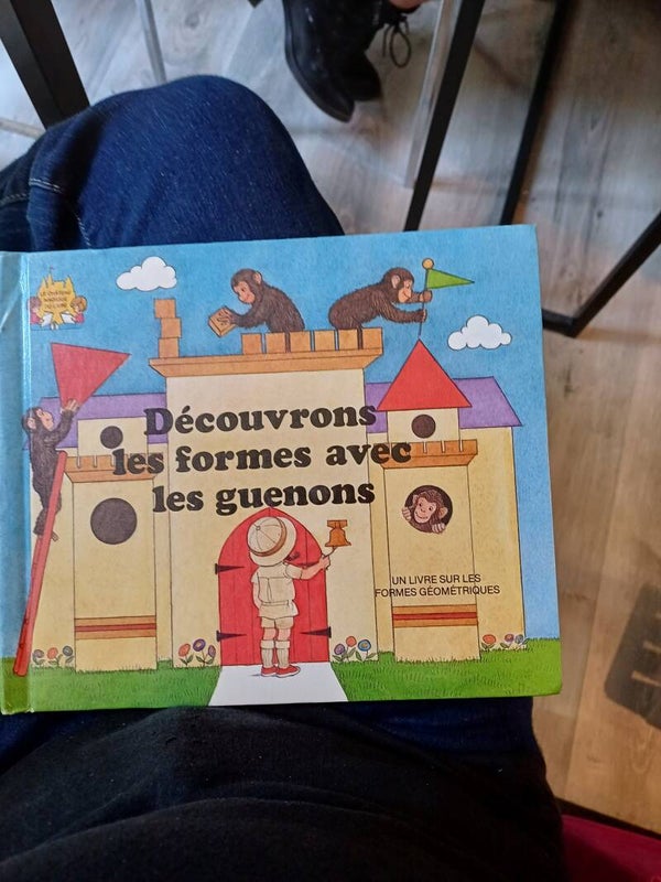 Découvrons les formes avec les guenons - Jane Belk Moncure - Le monde des enfants 1989