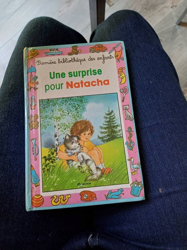 Une suprise pour Natacha - Première bibliothèque des enfants - Hemma 1988