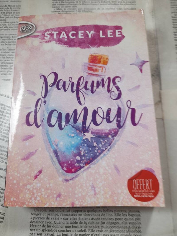 Parfums d'amour - Stacey Lee - Michel Laffont Poche 2020