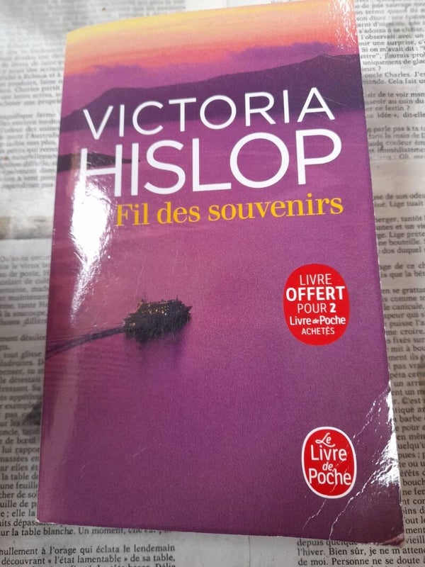 Le fil des souvenirs - Victoria Hislop - Le livre de poche - 2014