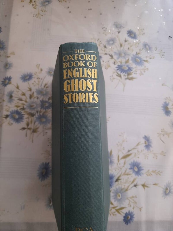 The Oxford book of english ghost stories /michael Cox and R.A. Gilbert/ BCA /1993