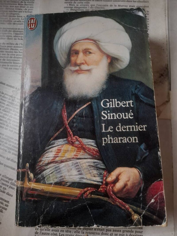 Le dernier pharaon  - Gilbert Sinoué - J'ai lu  - 2000