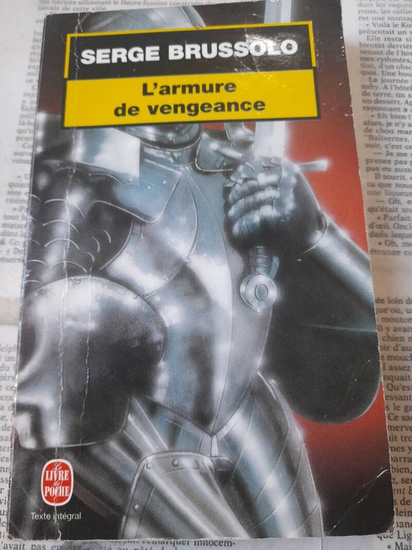 L'armure de vengeance - Serge Brussolo - le livre de poche -2000