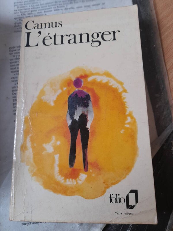 L'étranger - Albert Camus - Folio - 1982