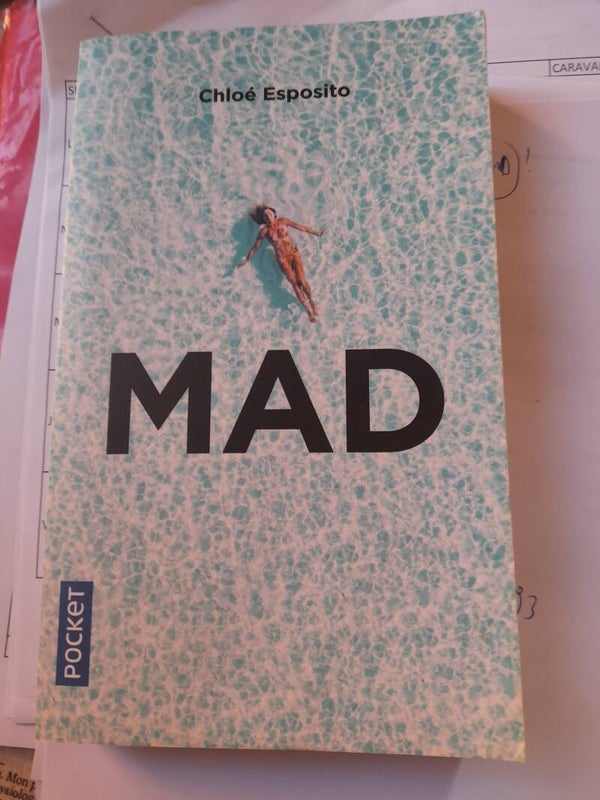 MAD - Chloé Esposito - Pocket - 2020