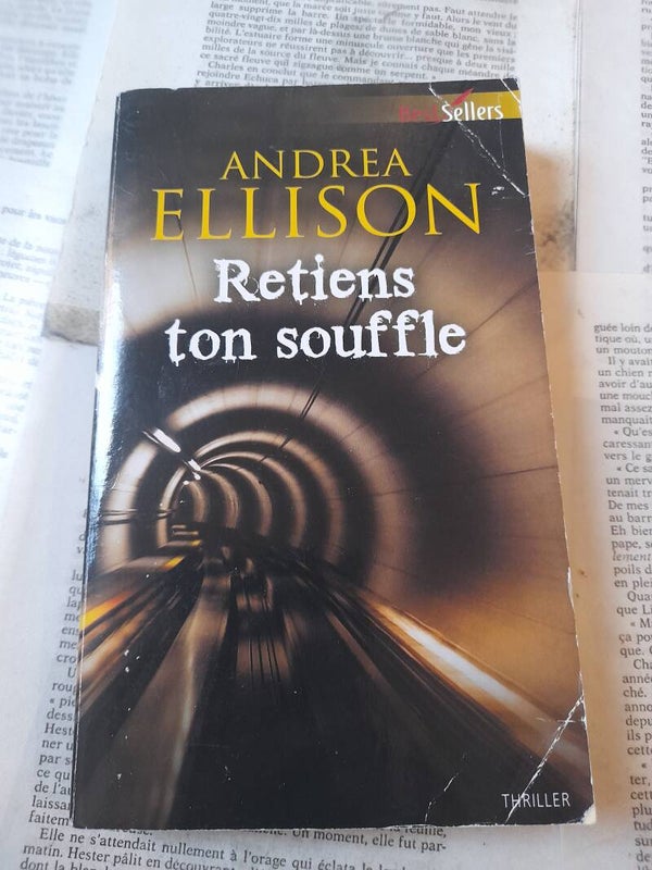 Retiens  ton souffle - Andrea Ellison -  harlequin best sellers - 2015