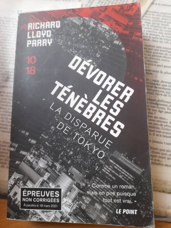 Dévorer les ténèbres - Richard LLoyd Parriy - 10 18 -  2021