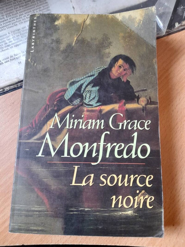 La source noire - Miriam Grace Monfredo -Labyrinthe - 1997