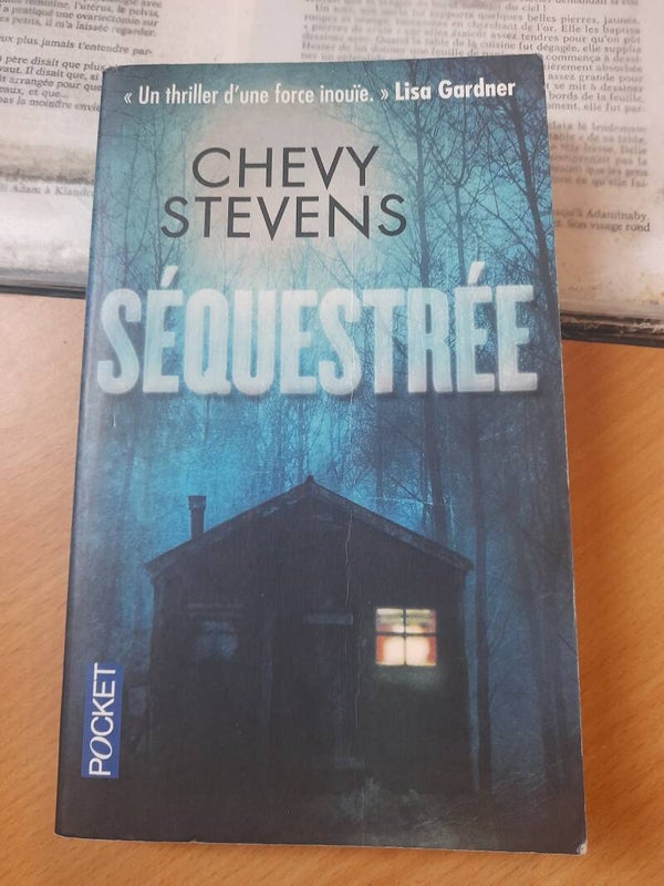 Séquestrée - Chevy Stevens  - Pocket - 2013