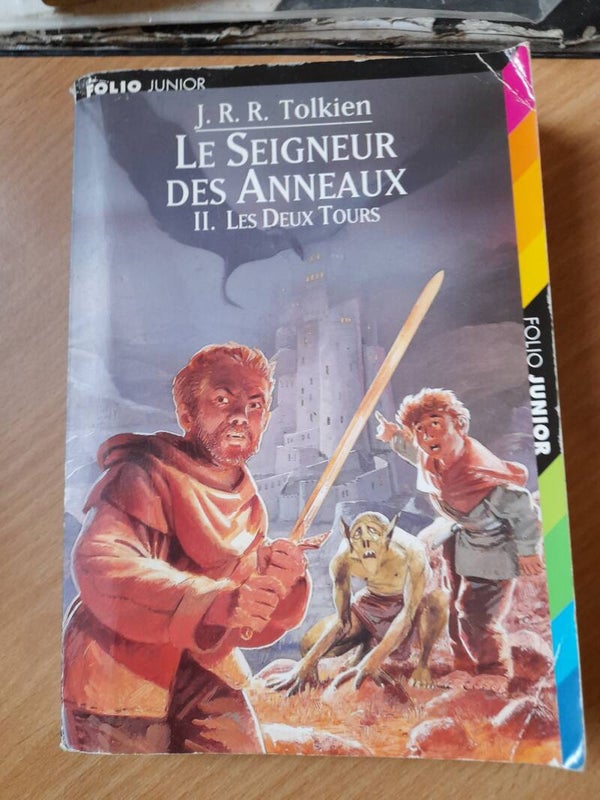 Le seigneur des anneaux T2 : Les 2 tours  - J.R.R. Tolkien - folio junior -  2001