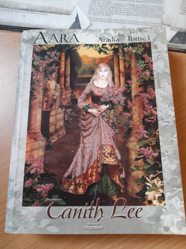 Aara T1  Aradia - Tanith Lee - Oxymore - 2003