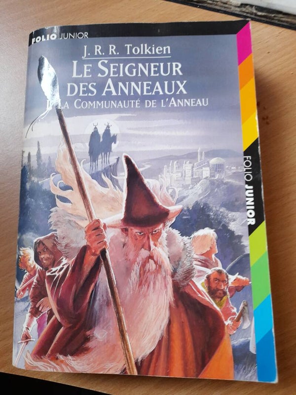 Le seigneur des anneaux T1 : LA communauté de l'anneau - J.R.R. Tolkien - Folio junior -  2001