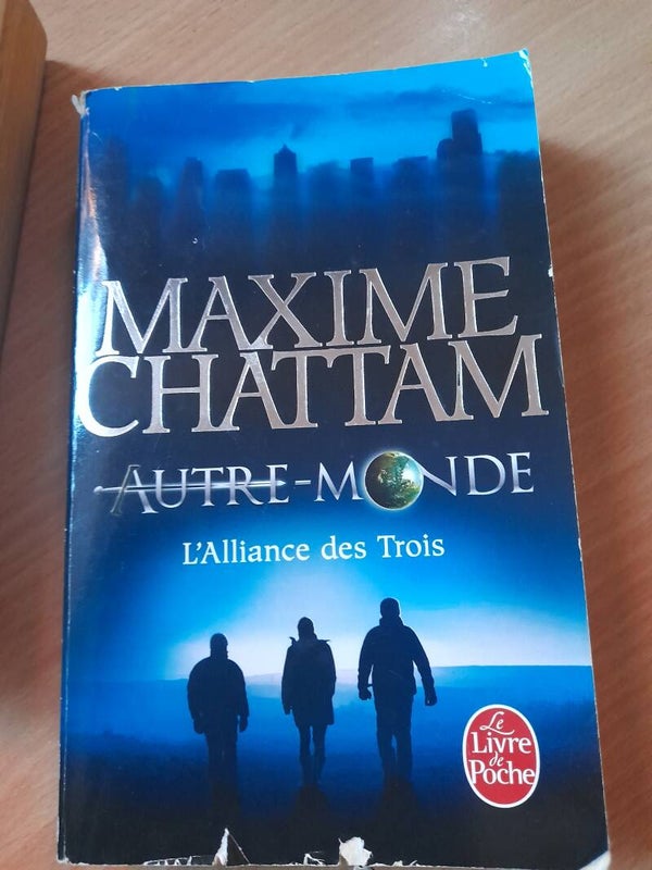 Autre monde T1 L'alliance des trois - Maxime Chattam - Le livre de poche - 2013