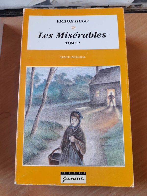 Les misérables  tome 2 - Victor Hugo - cora collection - 1995