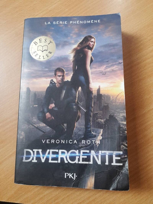 Divergente 2  au delà du mur - Veronica Roth - PKJ -2018