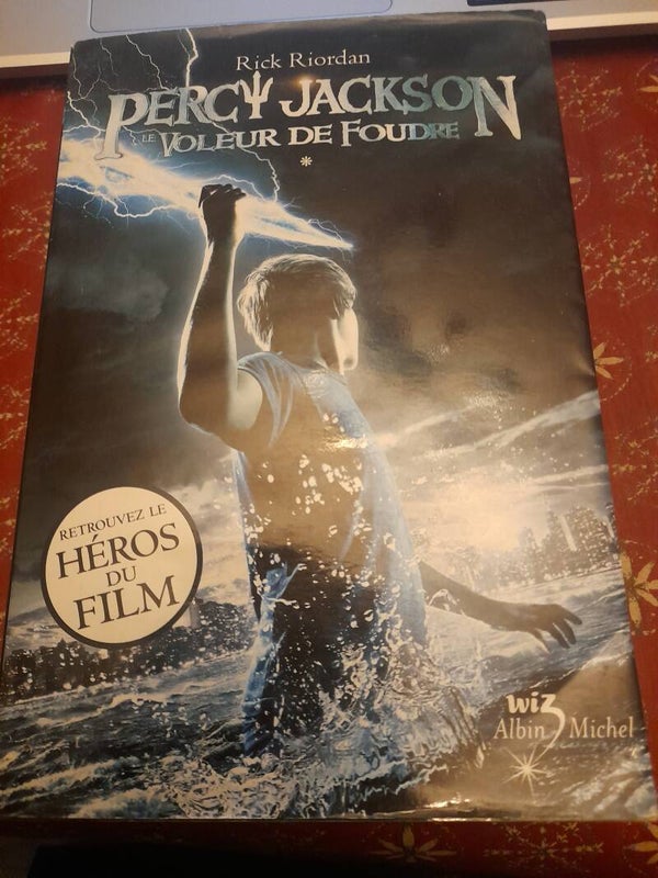 Percy Jackson T1 Le voleur de foudre - Rick Riordan - Albin Michel Wiz - 2010