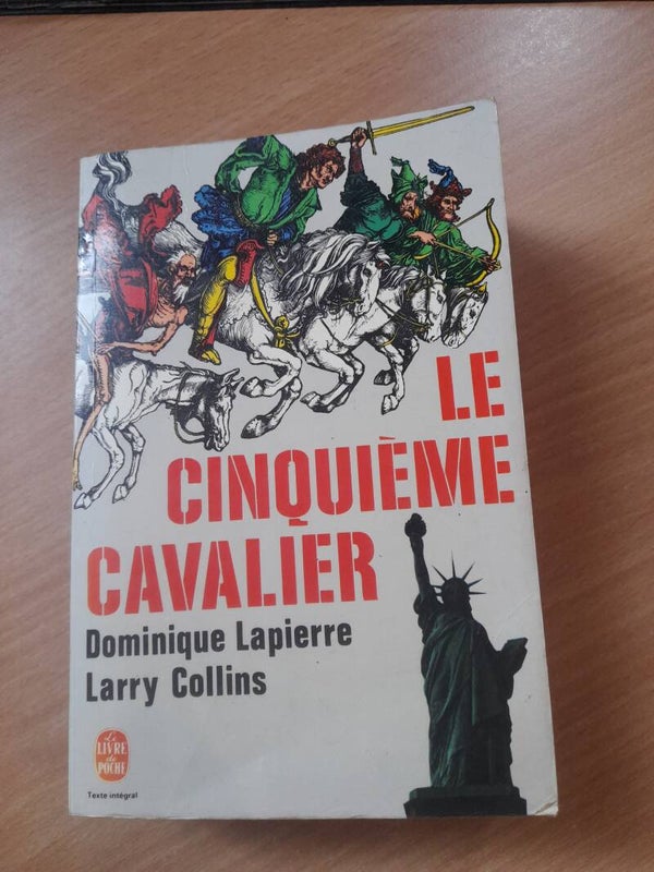 Le cinquième cavalier - Dominique Lapierre & Larry Collins - Le Livre de poche - 1982