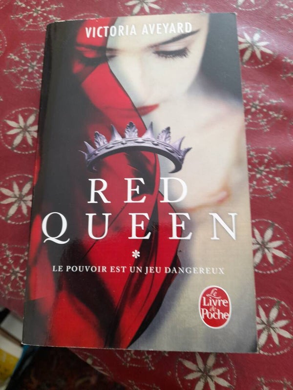 Red queen T1 - Victoria Aveyard - Le livre de poche  - 2016