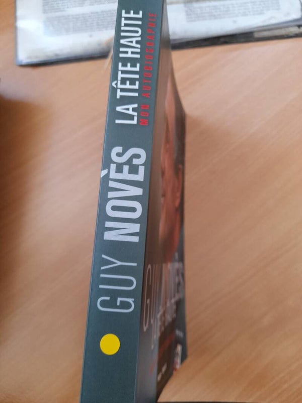 La tête haute mon autobiographie - Guy Novès - Hugo sport - 2021