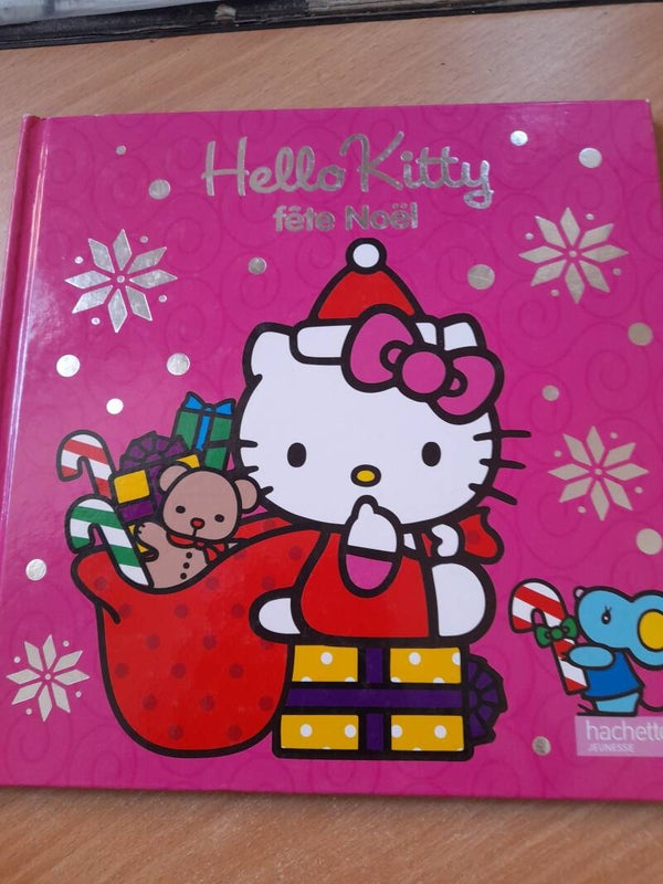 Hello Kitty fête noël - Hachette Jeunesse 2012