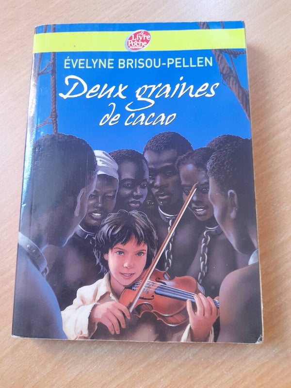 Deux graines de Cacao - Evelyne Brisou-Pellen - Le livre de poche jeunesse - 2007