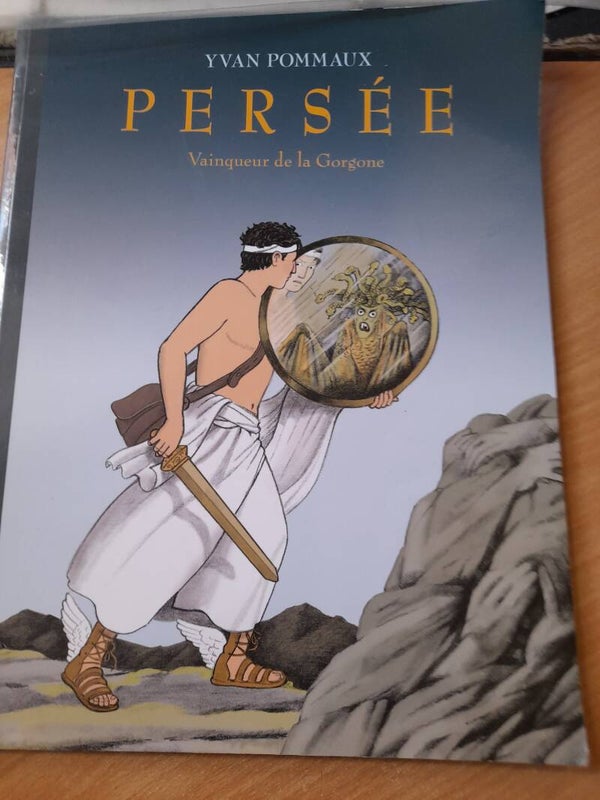 Persée vainqueur de la Gorgone - Yvan Pommaux - Ecole des loisirs -2019