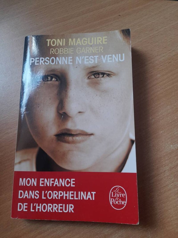 Personne n'est venu - Toni Maguire et Robbie Garnier - Le livre de poche 2015