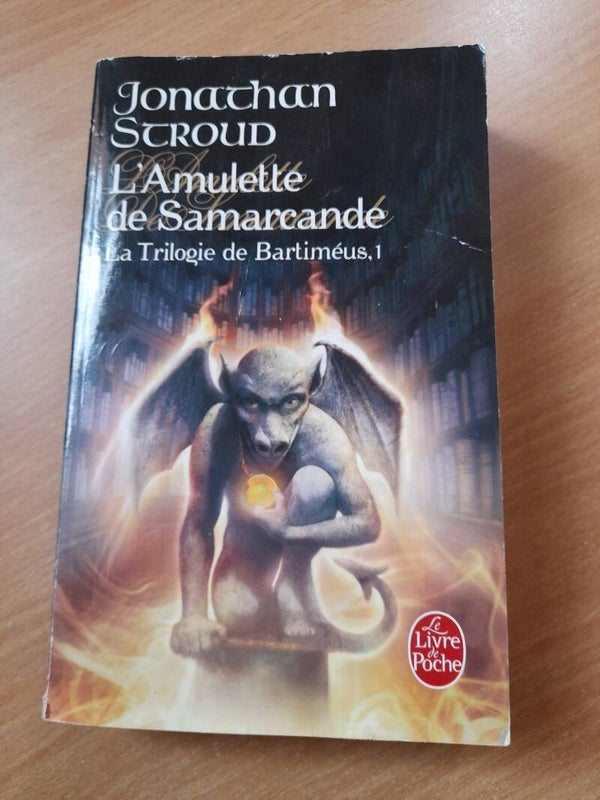 La trilogie de Bartiméus T1 : L'amulette de Samarcande - Jonathan Stroud - Le livre de poche -2007