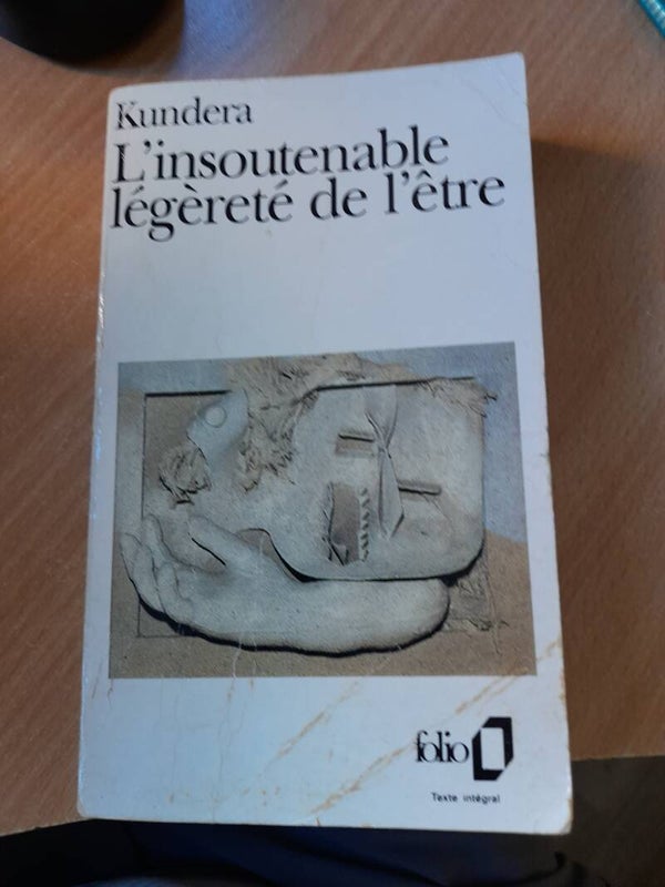 L'insoutenable légèreté de lêtre  -Kundera - folio -1991