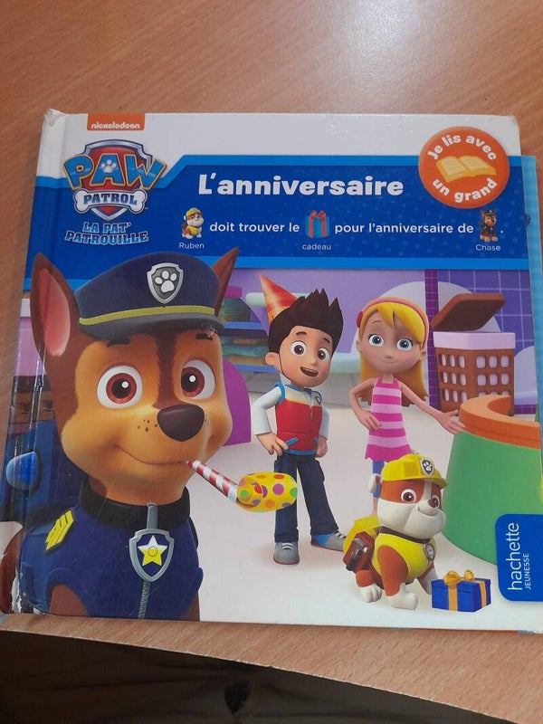 La Pat'Patrouille (Paw Patrol) -L'anniversaire - Hachette jeunesse - 2017
