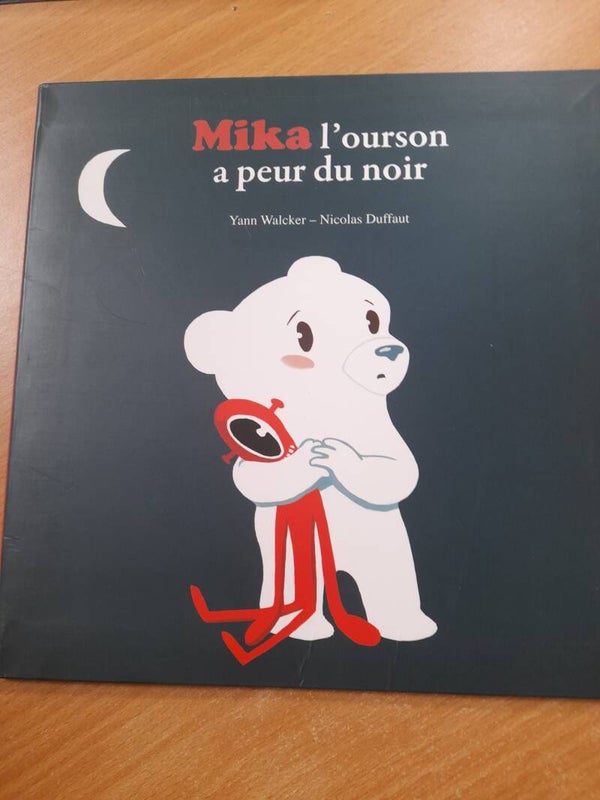 Mika l'ourson à peur du noir - yann Walcker et Nicolas Duffaut - France loisirs - 2012