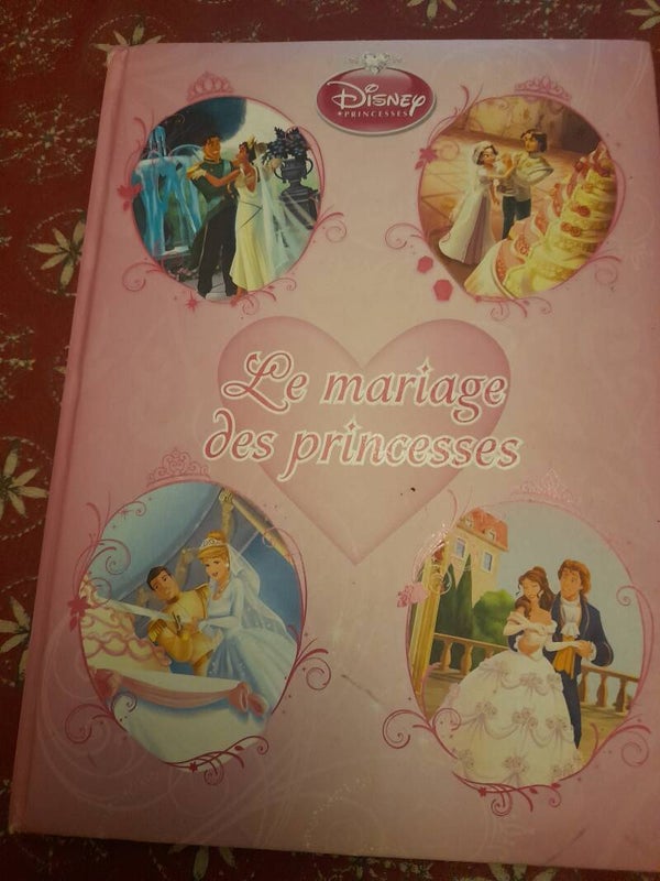 Le mariage des princesses - Disney - France loisirs -2013