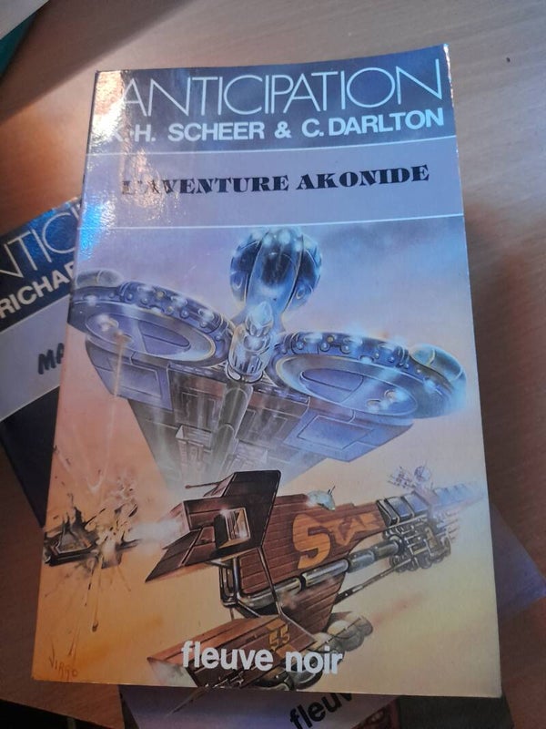 L'aventure Akonide - K.H. Scheer &C. Darlton - Fleuve noir anticipation - 1980