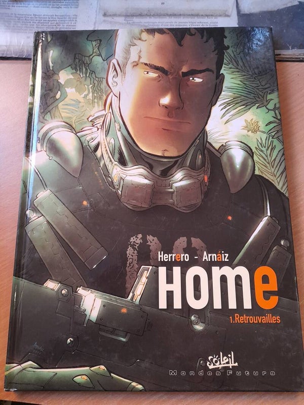 Home T1 : Retrouvailles - Oscar Herrero et Raul Ameiz - soleil -2008