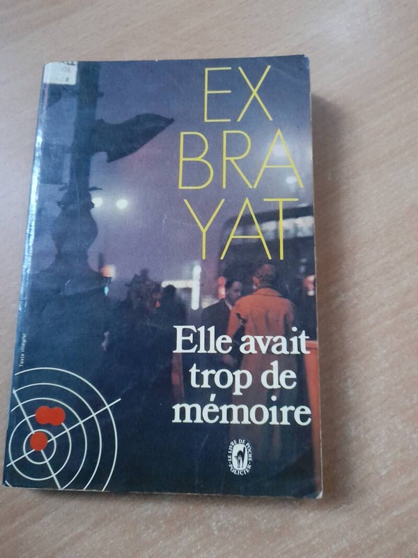 Elle avait trop de mémoire - Charles Exbrayat - le livre de poche - 1977