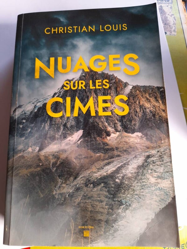 Nuage sur les cimes  - Christian Louis - TDO noir austral - 2022