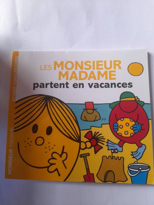 Les Monsieur Madame partent en vacances- Roger Hargreaves -Hachettes -2015