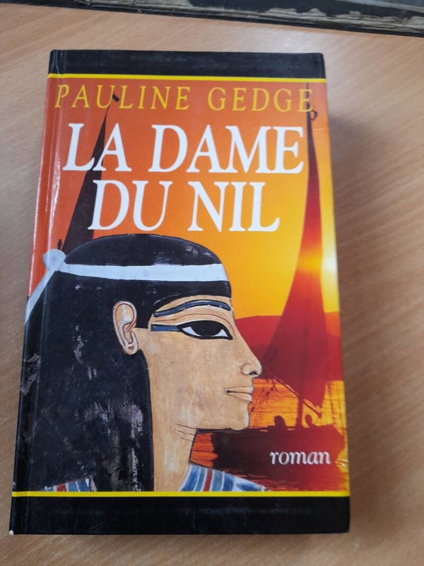 La dame du nil - Pauline Gedge - Maxi livre - 1994