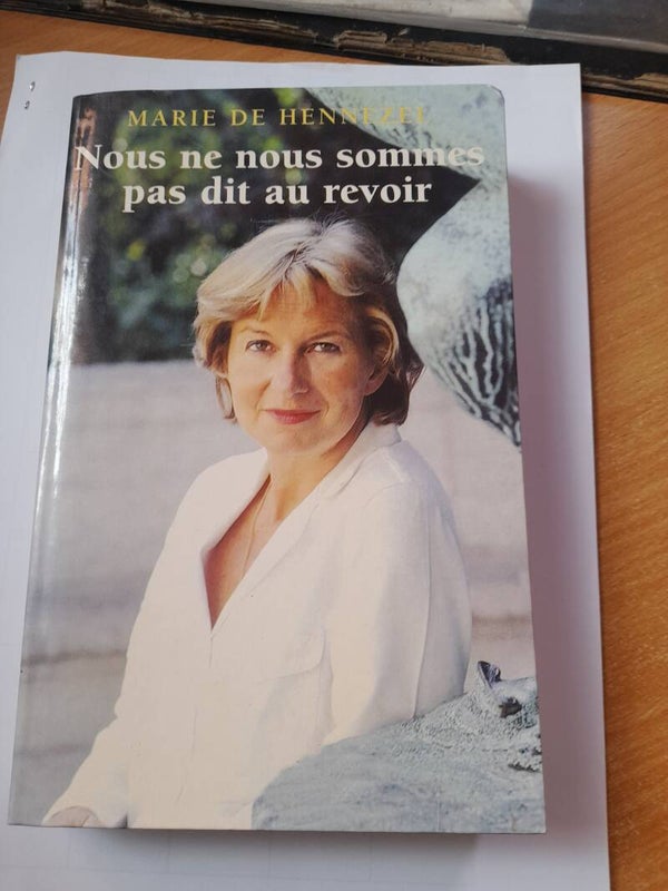 Nous ne sous sommes pas dit au revoir  -Marie de Hennezel - Le club - 2000