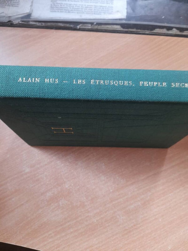 Les étrusques peuple secret - Alain Hus - club du livre d'Histoire -