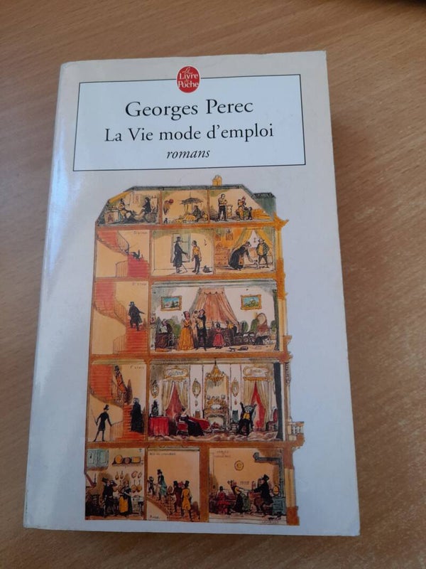 La vie mode d'emploi- Georges Perec - le livre de poche  -2004
