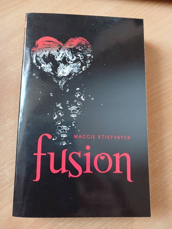 Fusion - Maggie Stiefvater - France loisirs - 2012