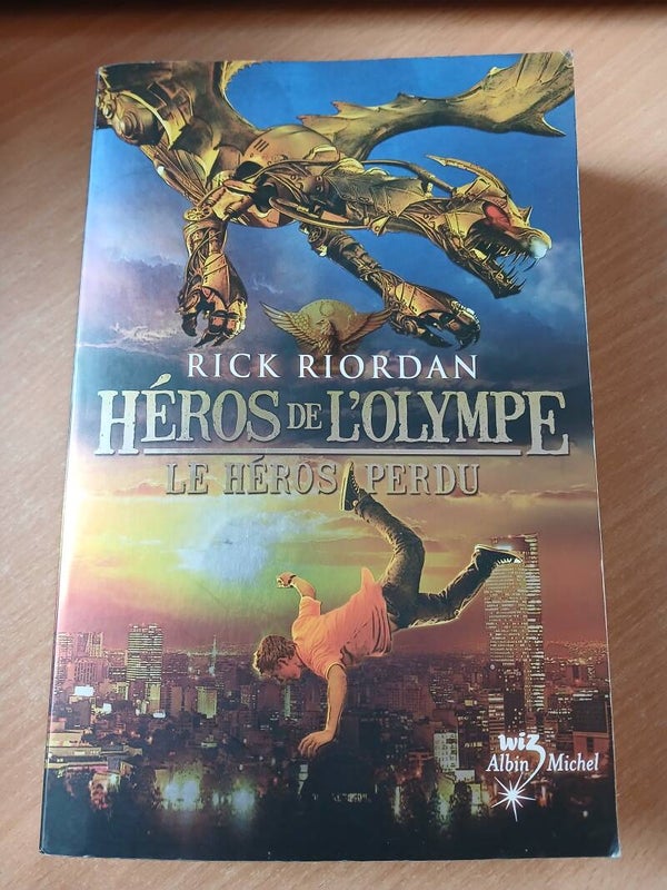 Héros de l'olympe T1 : Le héros perdu - Rick Riordan - Albin Michel Wiz - 2011
